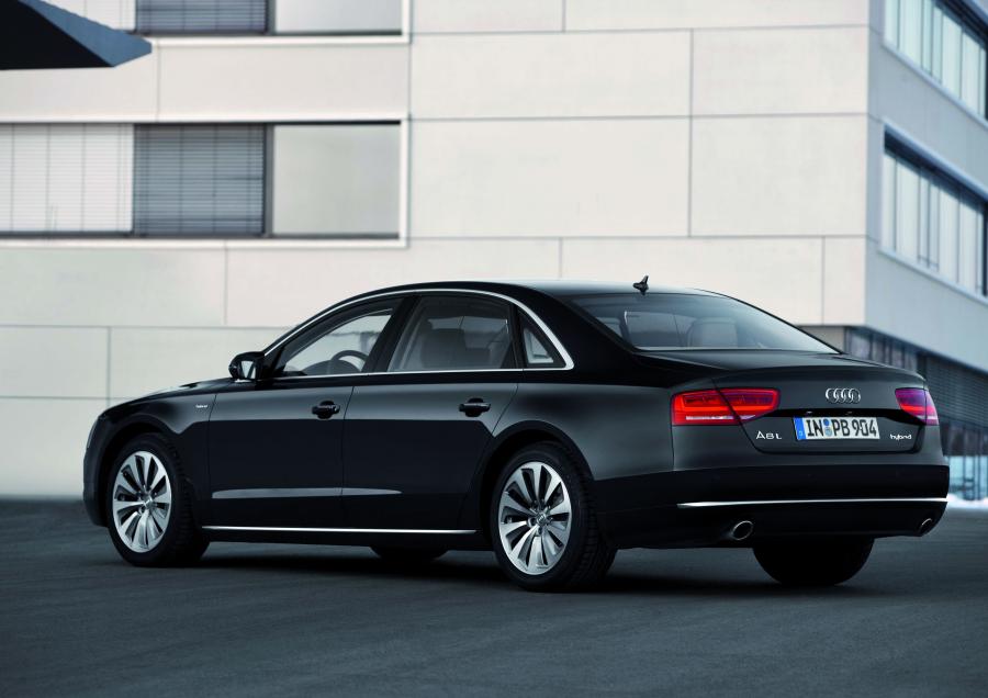  Audi A8 L Hybrid (D4) 2012 года  (WW) (фото 41 из 42)